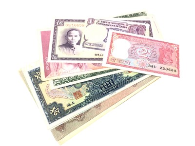 Lot 195 - COLLECTION OF WORLD BANKNOTES