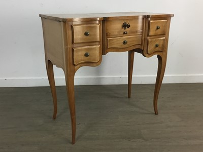 Lot 326 - REPRODUCTION DRESSING TABLE