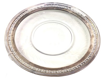 Lot 342 - AMERICAN SILVER MOUNTED GLASS PLATE