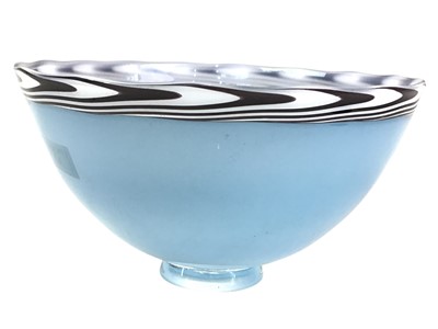 Lot 363 - LINDEAN MILL GLASS CIRCULAR FRUIT BOWL