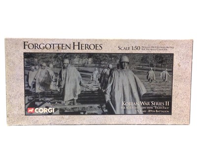 Lot 367 - GROUP OF DIECAST TANKS AND MILITARY VEHICLES