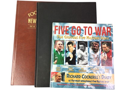 Lot 282 - MANCHESTER CITY MIRROR