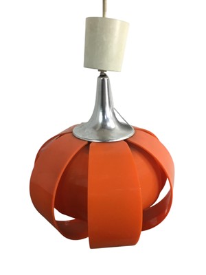 Lot 554 - DAR LIGHTING, ORANGE ACRYLIC 'WATER LILY' PENDANT LIGHT FITTING
