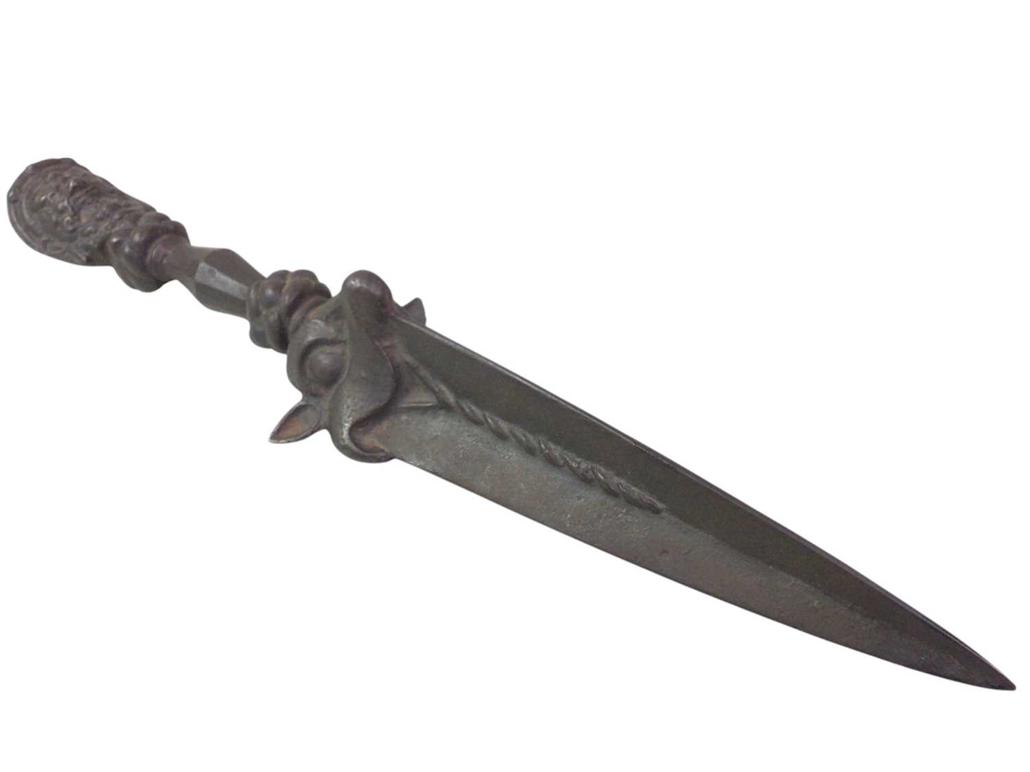 Lot 538 - TIBETAN CAST METAL BUDDHIST RITUAL PHURBA DAGGER