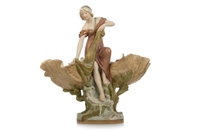 Lot 555 - ROYAL DUX, TABLE CENTRE