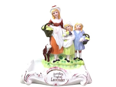 Lot 325 - GROUP OF CERAMIC FIGURES