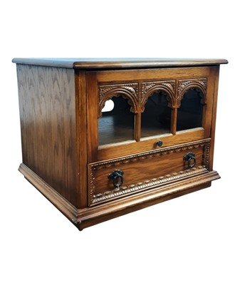 Lot 607 - OAK SIDE CABINET