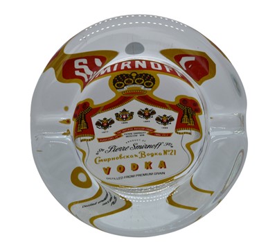 Lot 136 - SMIRNOFF VODKA, VINTAGE GLASS PUB ADVERTISING ASHTRAY