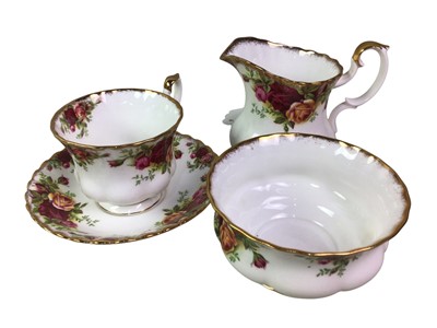 Lot 668 - ROYAL ALBERT OLD COUNTRY ROSES TEA SERVICE
