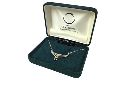 Lot 690 - COLLECTION OF SILVER AND COSTUME JEWELLERY