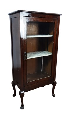 Lot 209 - MAHOGANY DISPLAY CABINET
