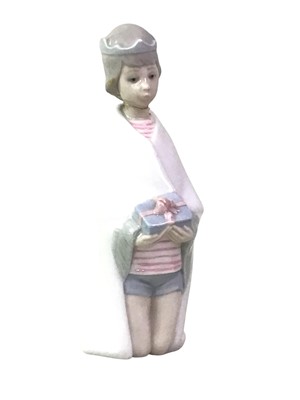 Lot 215 - GROUP OF THREE LLADRO FIGURES