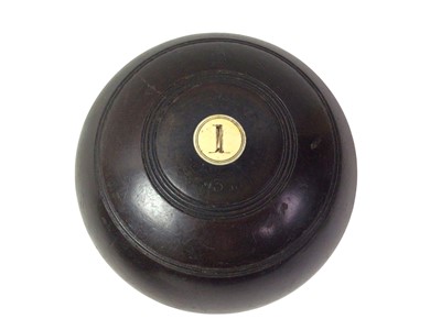 Lot 416 - SLAZENGER LAWN BOWLS