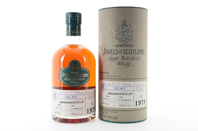 Lot 193 - **BUNNAHABHAIN 1979 25 YEAR OLD LOMBARD JEWELS OF SCOTLAND
