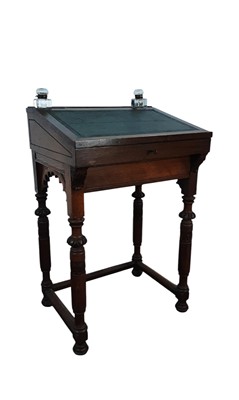 Lot 530 - LATE VICTORIAN OAK DESK