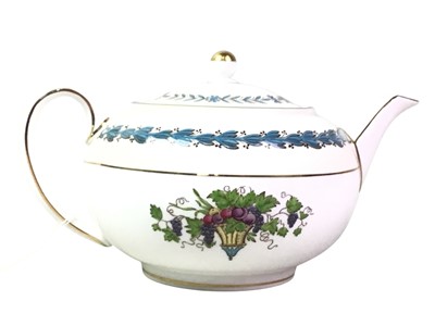 Lot 522 - GROUP OF WEDGWOOD PART TEA AND DINNER SERVICE