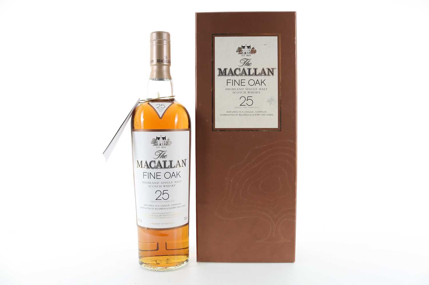 Lot 218 - MACALLAN 25 YEAR OLD FINE OAK