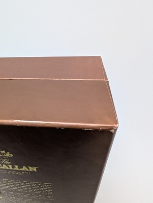 Lot 218 - MACALLAN 25 YEAR OLD FINE OAK