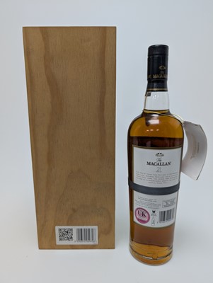 Lot 234 - MACALLAN 21 YEAR OLD FINE OAK