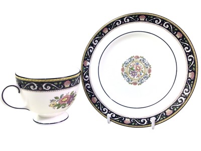 Lot 651 - WEDGWOOD PART TEA AND DINNER SERVICE