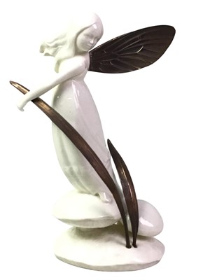 Lot 679 - THREE MINTON FIGURES