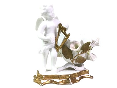 Lot 670 - GROUP OF GILT AND WHITE CERAMICS