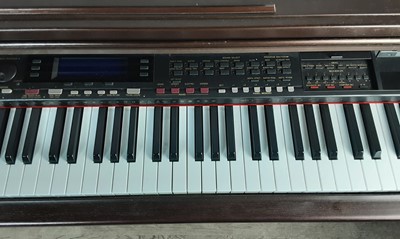 Lot 672 - TECHNICS ENSEMBLE PR307 ELECTRIC PIANO