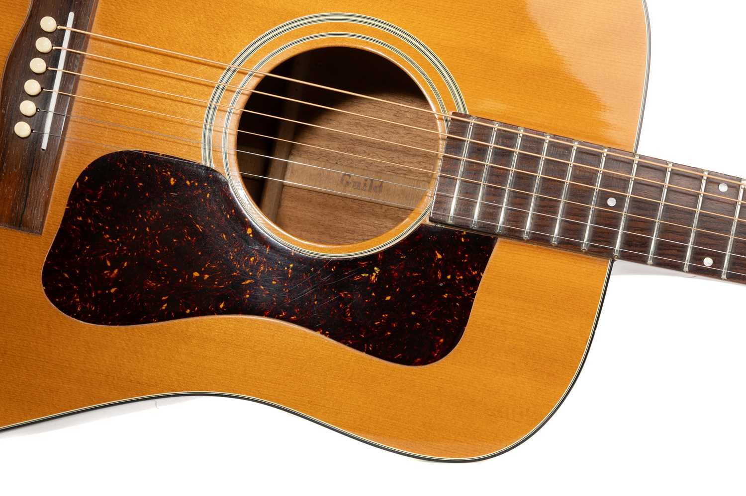D35 Lot 1010 - GUILD D35 ACOUSTIC GUITAR,