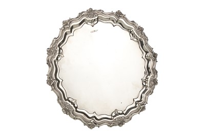Lot 999 - GEORGE V SILVER SALVER