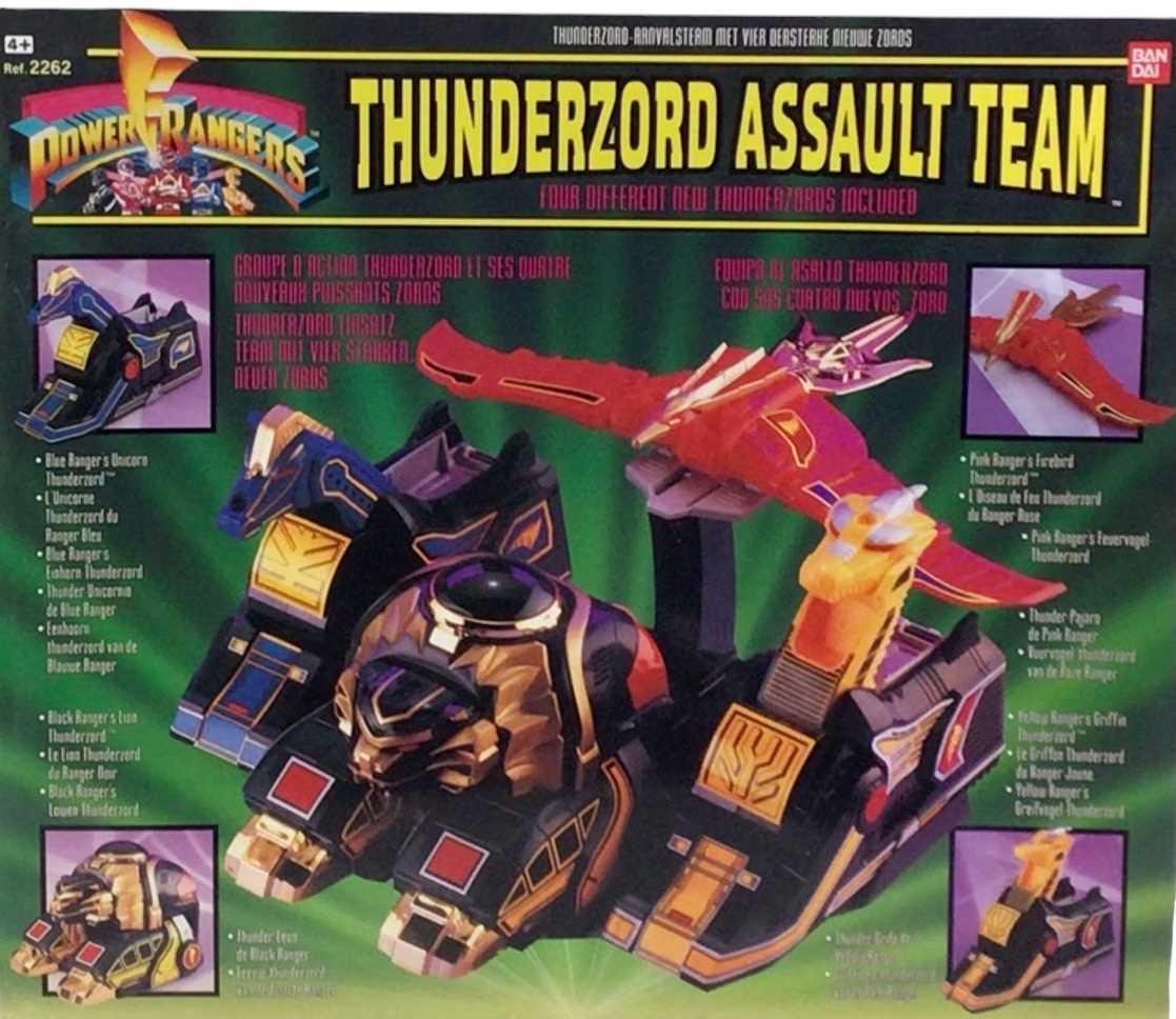 Lot 272 - POWER RANGERS, A COLLECTION OF FIGURES AND ACCESSORIES