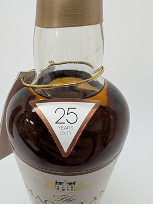 Lot 20 - MACALLAN 25 YEAR OLD FINE OAK