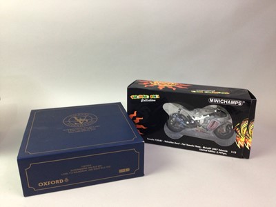 Lot 540 - MINICHAMPS VALENTINO ROSSI COLLECTION YAMAHA YZR-M1 MODEL