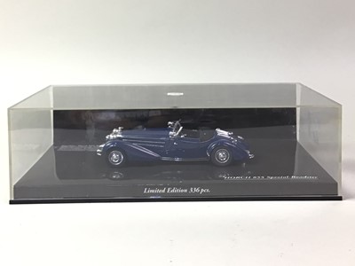 Lot 540 - MINICHAMPS VALENTINO ROSSI COLLECTION YAMAHA YZR-M1 MODEL