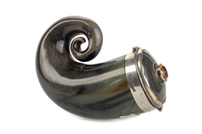 Lot 1013 - SILVER MOUNTED HORN SNUFF MULL