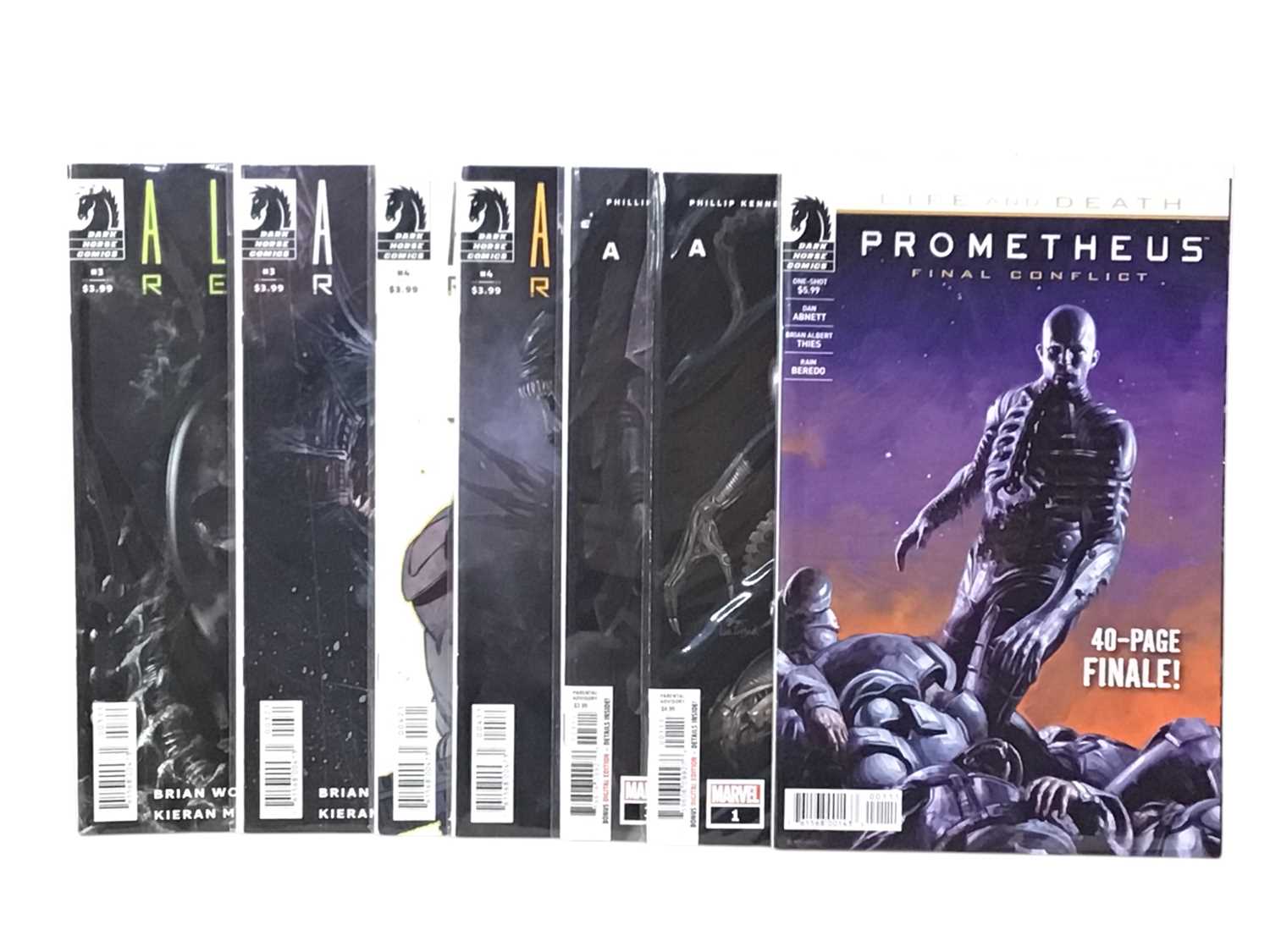 Lot 364 - COLLECTION OF SIGNED ALIEN COMICS
