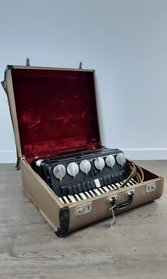 Lot 1002 - PARROT PIANO ACCORDION