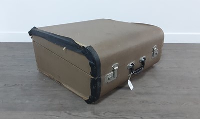 Lot 1002 - PARROT PIANO ACCORDION