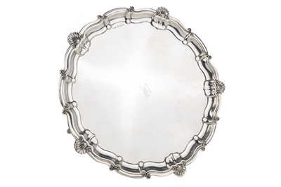 Lot 1033 - EDWARDIAN SILVER SALVER