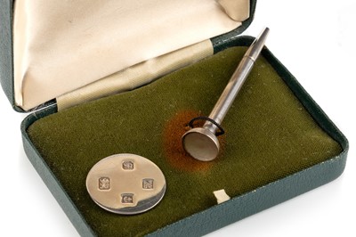 Lot 1034 - GOLFING INTEREST - SILVER PENCIL AND MARKER SET