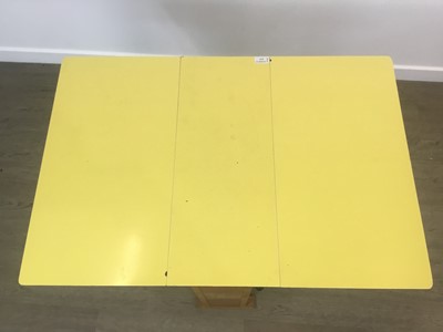 Lot 377 - RETRO KITCHEN DINING TABLE