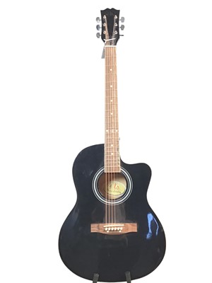 Lot 477 - GROUP OF GUITARS