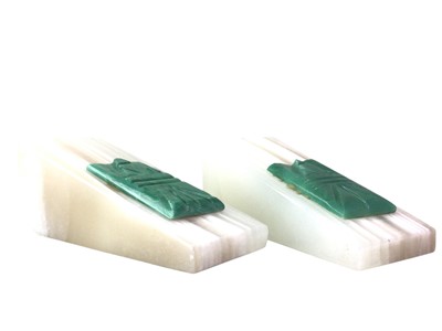 Lot 371 - PAIR OF ART DECO STYLE ALABASTER BOOKENDS