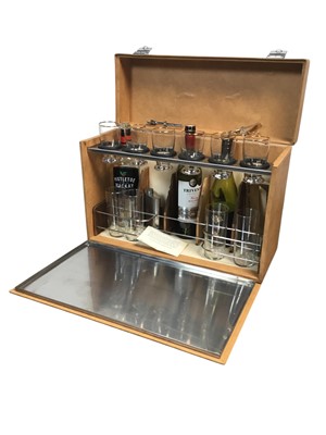 Lot 654 - SIRRAM PORTABLE BAR
