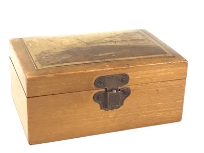 Lot 714 - MAUCHLINE WARE TRINKET BOX