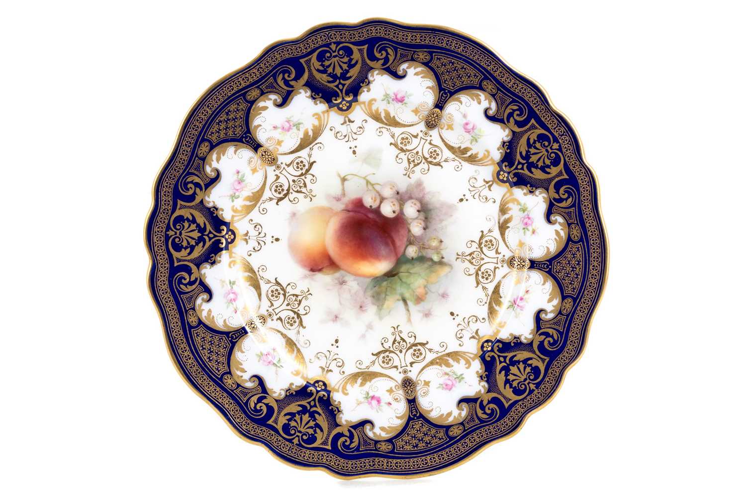 Lot 1267 - ROYAL WORCESTER, PLATE