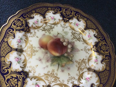 Lot 1267 - ROYAL WORCESTER, PLATE