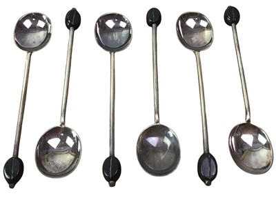 Lot 770 - SET OF SIX GEORGE III SILVER TEASPOONS