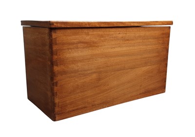 Lot 760 - SMALL MAHOGANY STORAGE CHEST