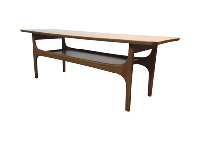 Lot 752 - TEAK COFFEE TABLE
