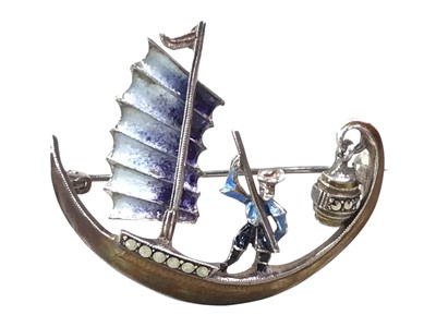 Lot 822 - STERLING SILVER AND ENAMEL BROOCH